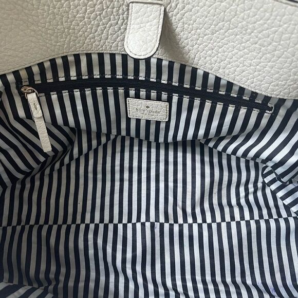 Kate Spade pebble leather beige and black shoulder bag with gold tone ac… - Picture 14 of 16